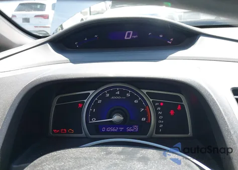 2010 Honda Civic Lx z USA, uszkodzony, nr VIN 19XFA1F54AE031082